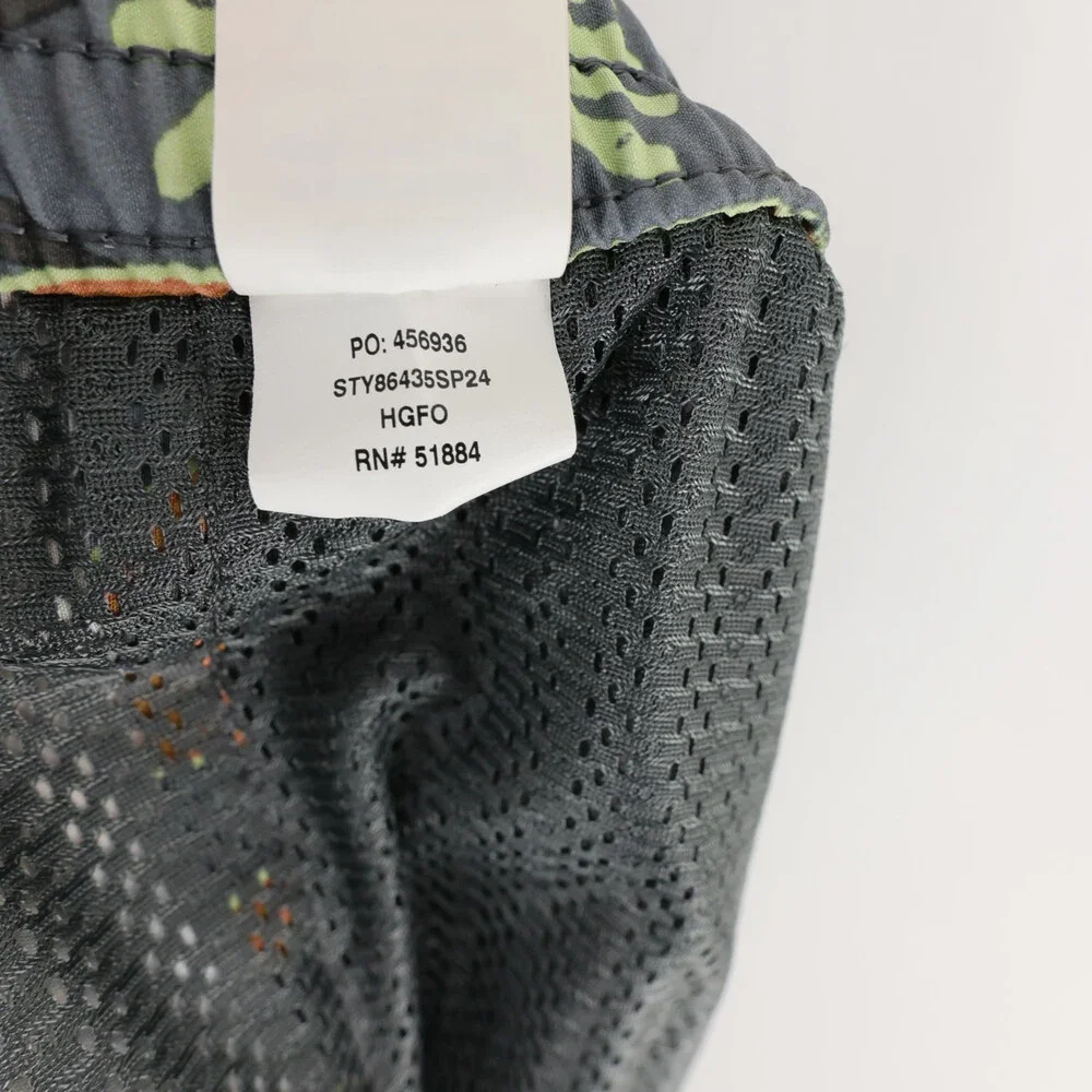 Patagonia Hydropeak Volley Shorts Mens XXL Multi Geometric Print Boardshorts
